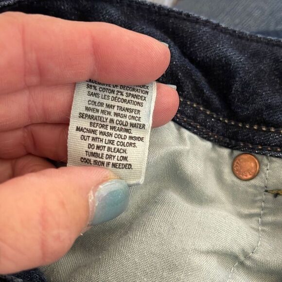 American Eagle Women’s Original Boot Dark Wash Jeans size 2 - Picture 9 of 9